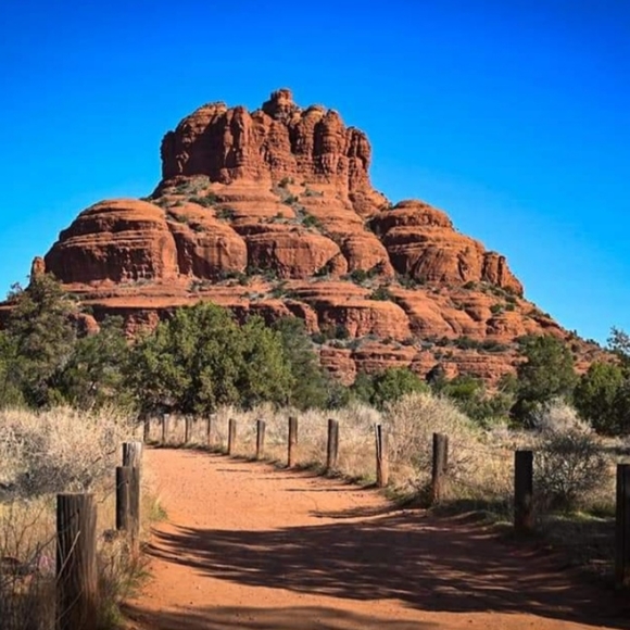 Meet your Posher, Lynnette - Picture 13 of 16